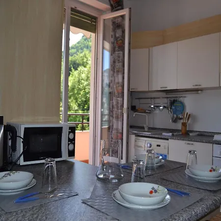 Apartament Scenic Apartment In Valbrona With Shared Pool